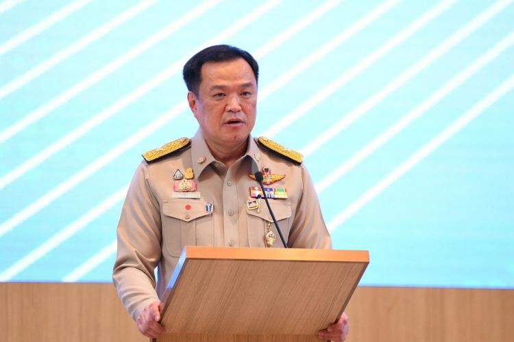 Thai Deputy PM Calls on Tougher Enforcement on Illegal E-cigs